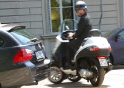 Piaggio MP3 Hybrid